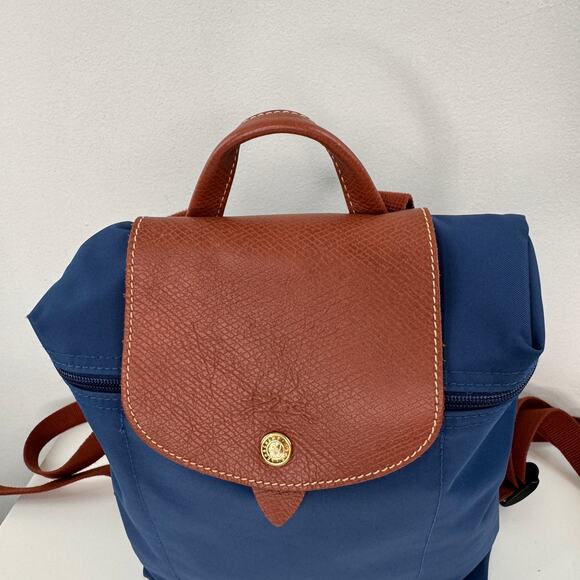LONGCHAMP Le Pliage Backpack Navy Brown Snap Button Top Handle Adjustable FRANCE - Picture 2 of 12
